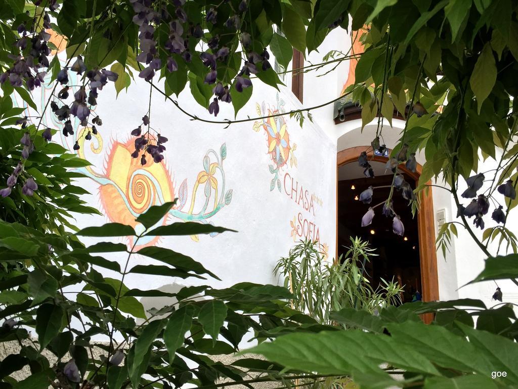 Hotel Chasa Sofia Scuol Bagian luar foto