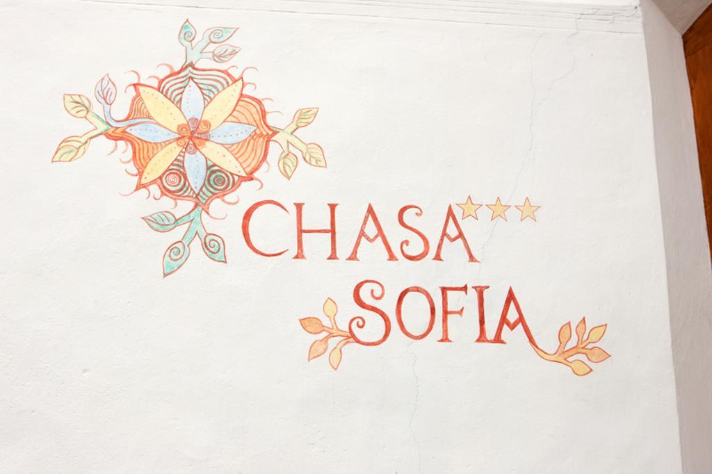 Hotel Chasa Sofia Scuol Bagian luar foto