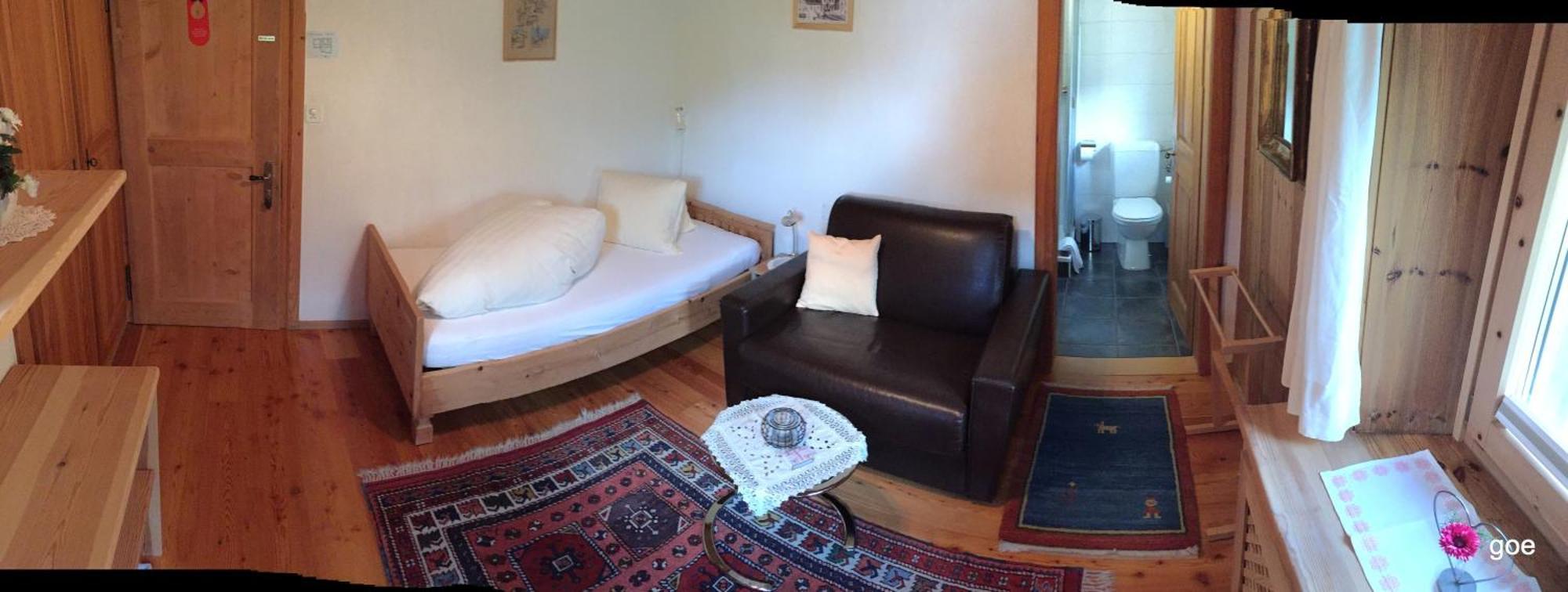 Hotel Chasa Sofia Scuol Ruang foto